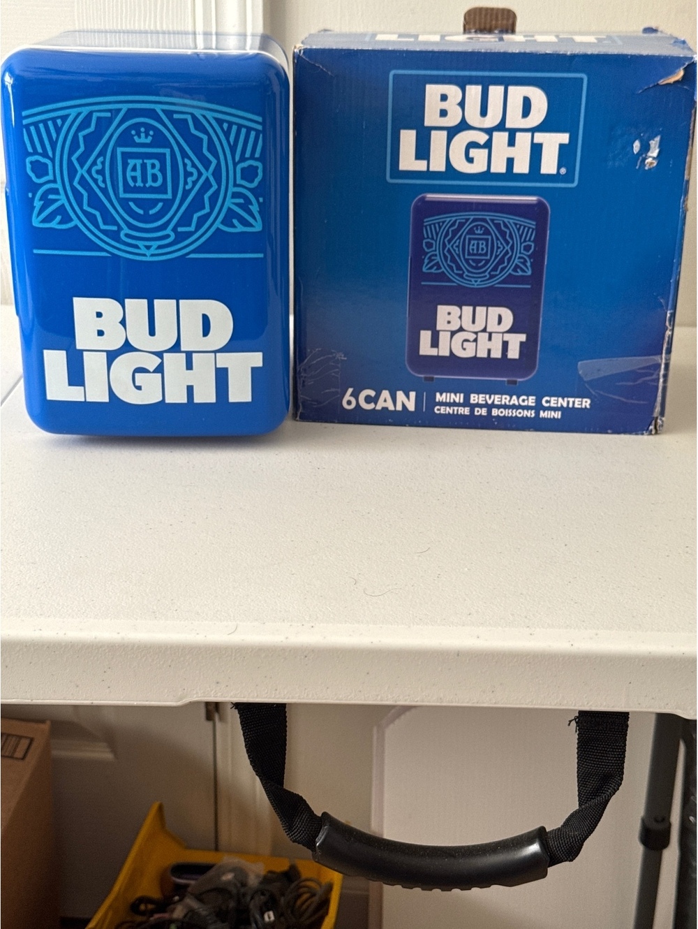 Bud Light 6 Can Mini Beverage Center Cooler Refrigerator